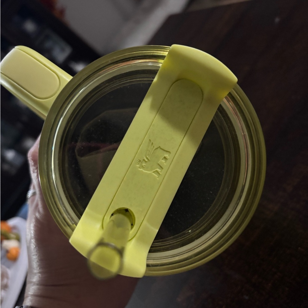 Stanley Calia Bright Yellow Green Tumbler - Picture 8 of 8